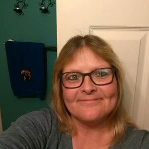 Meet your Posher, Renee